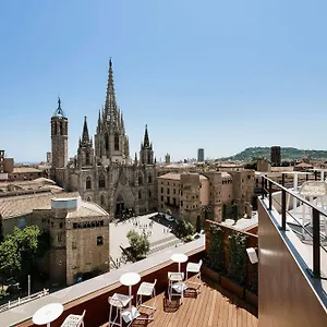 Otel Lamaro *****